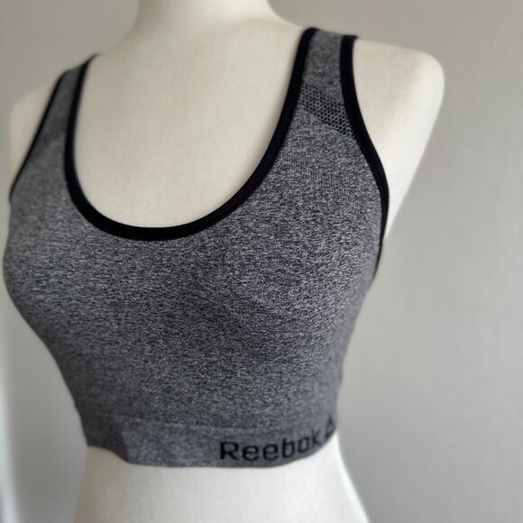 🖤 Reebok Gray Seamless Sports Bra - Size Medium🖤 - Picture 3 of 6